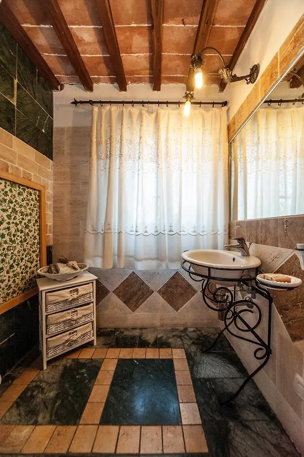 Agritourist Podere Asciano