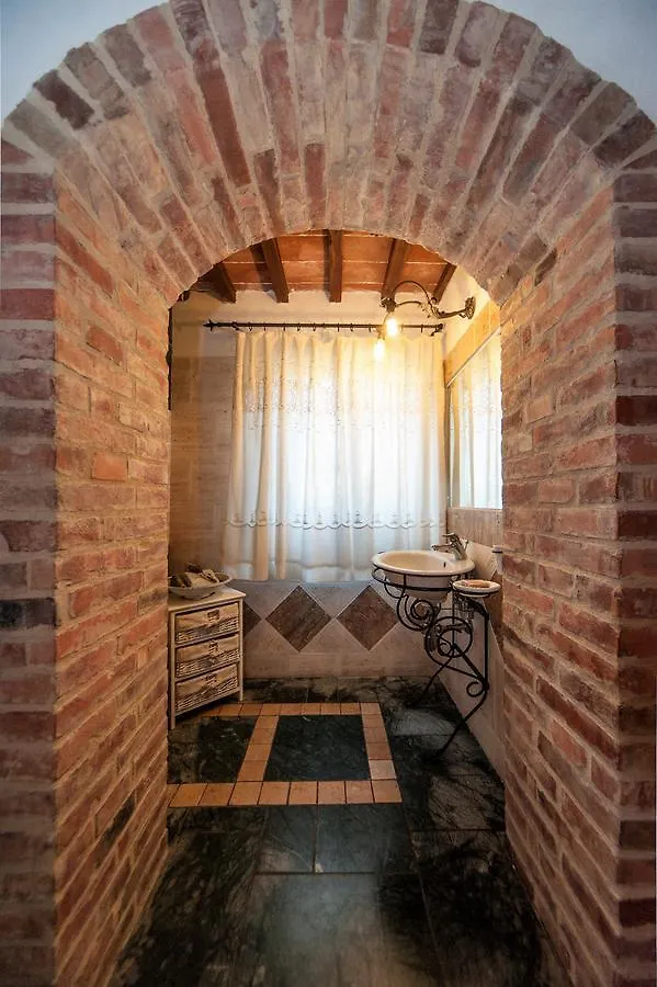 Agritourist Podere Asciano 0*,